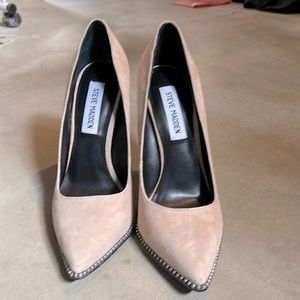 Steven Madden Suede Heels